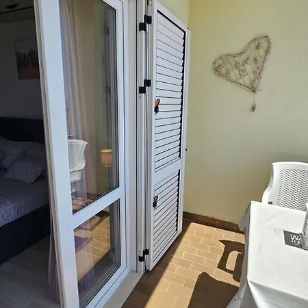 Apartment 8 Makarska