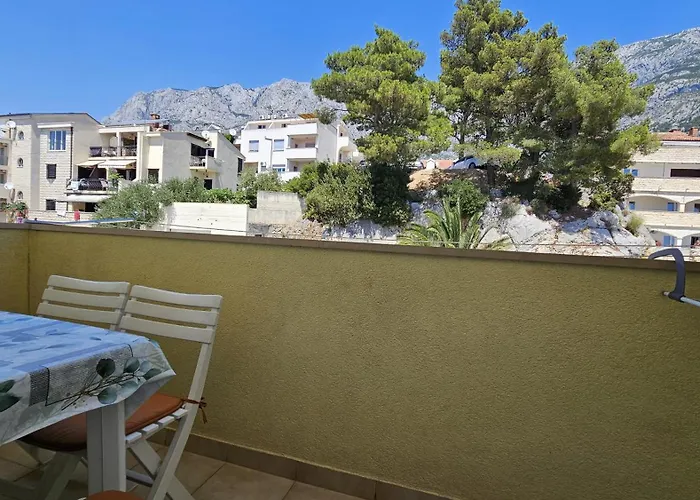 Apartment 8 Makarska
